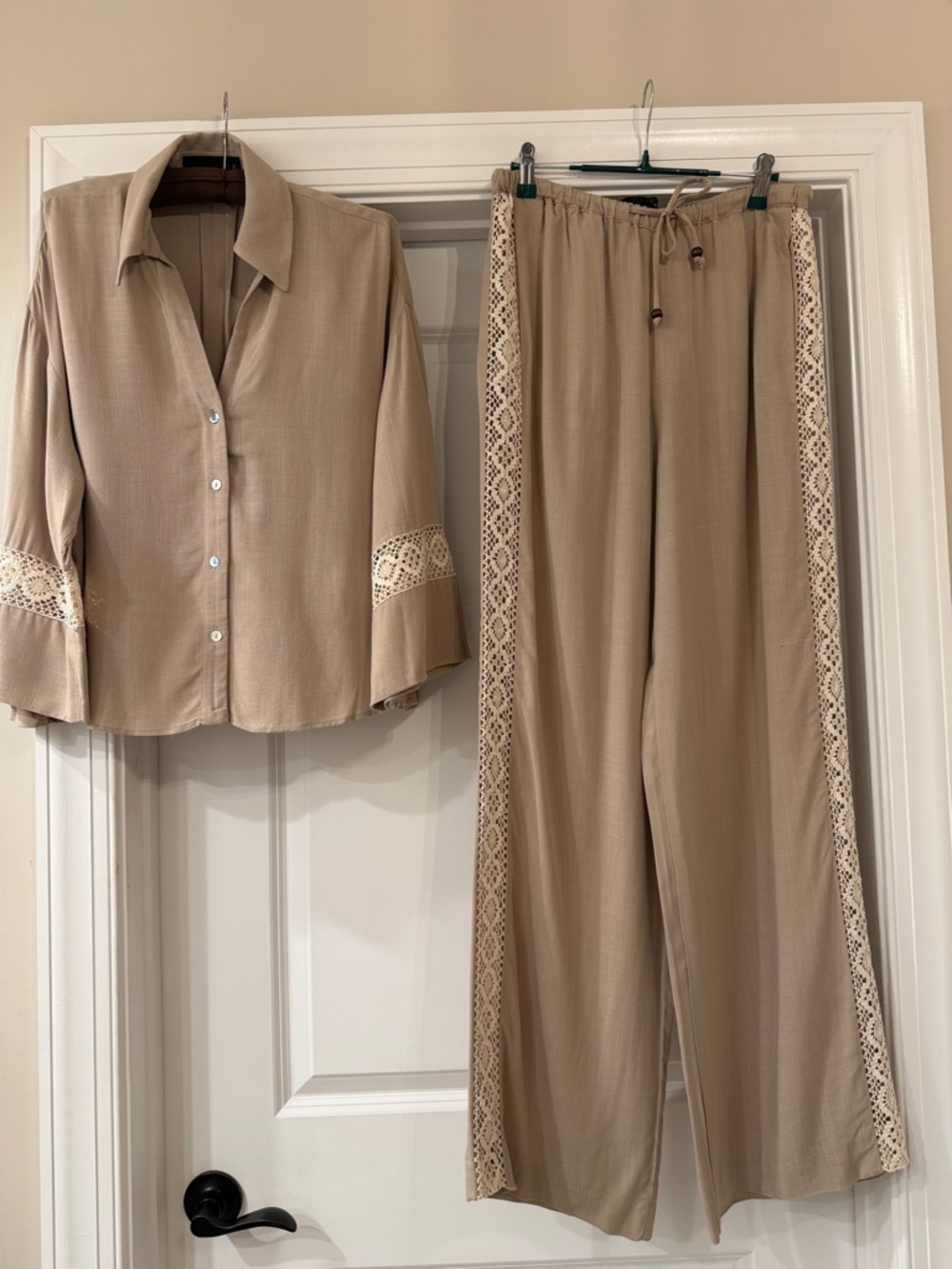 NWT ZARA Women's Crochet Trim Wide Leg Pants and Matching Neutral Top